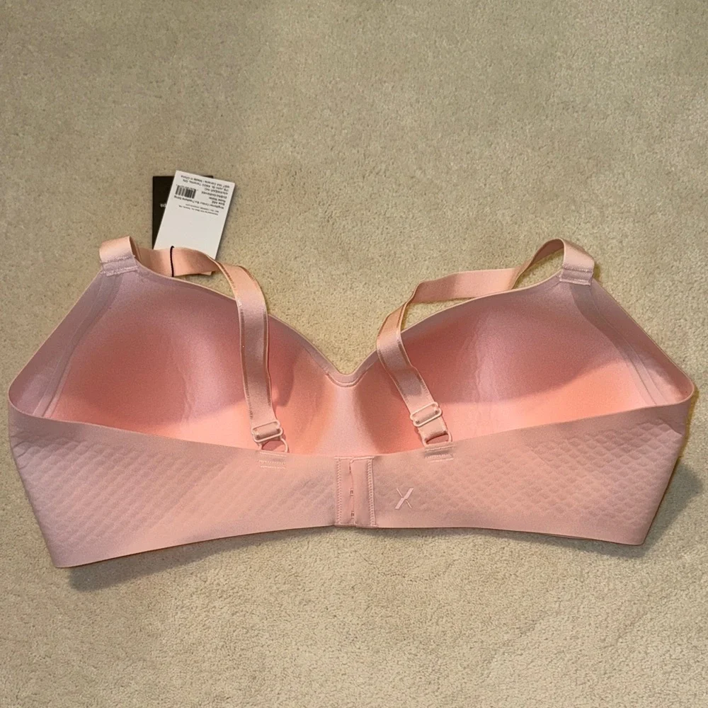 NEW Knix Wing Woman Contour Bra Size 46E NWT. Blush tone. - Picture 2 of 10
